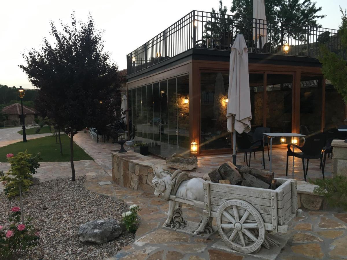 El Chozo Villa Fuentiduena ภายนอก รูปภาพ